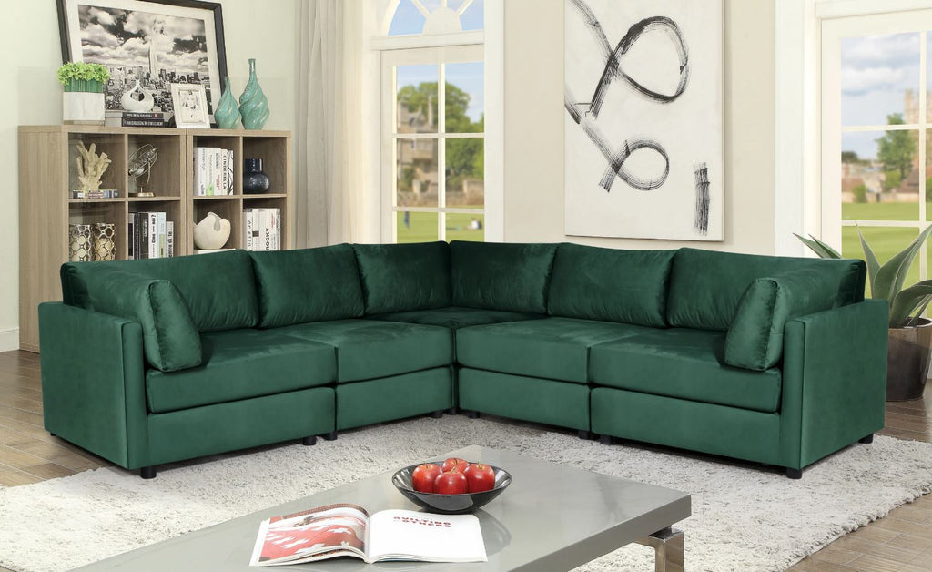 Choosing the Perfect Green Sofa for Your Home